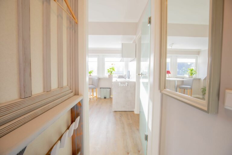 Flur mit Garderobe in Ferienwohnung Hörnum