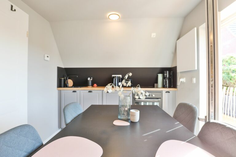 Esstisch in Ferienwohnung Hörnum