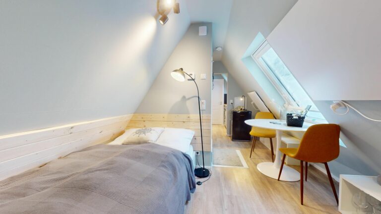 Dachgeschoss Appartement in Ferienwohnung Hörnum