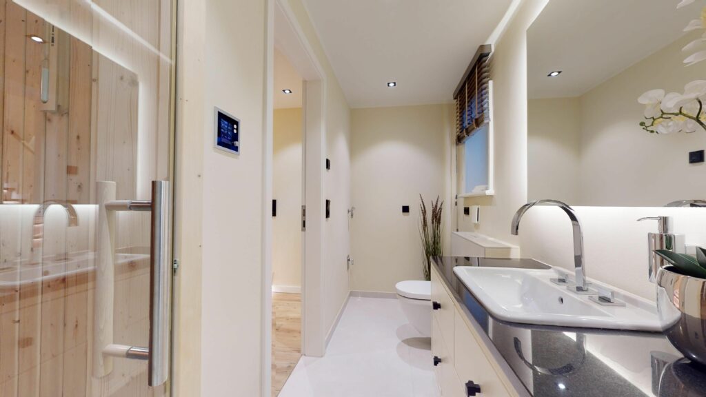 modernes Badezimmer in Ferienwohnung Hörnum