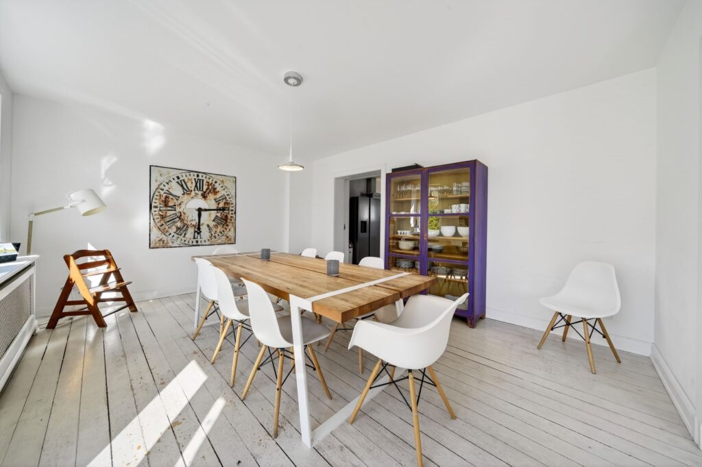 Esstisch einer Ferienwohnung auf Sylt