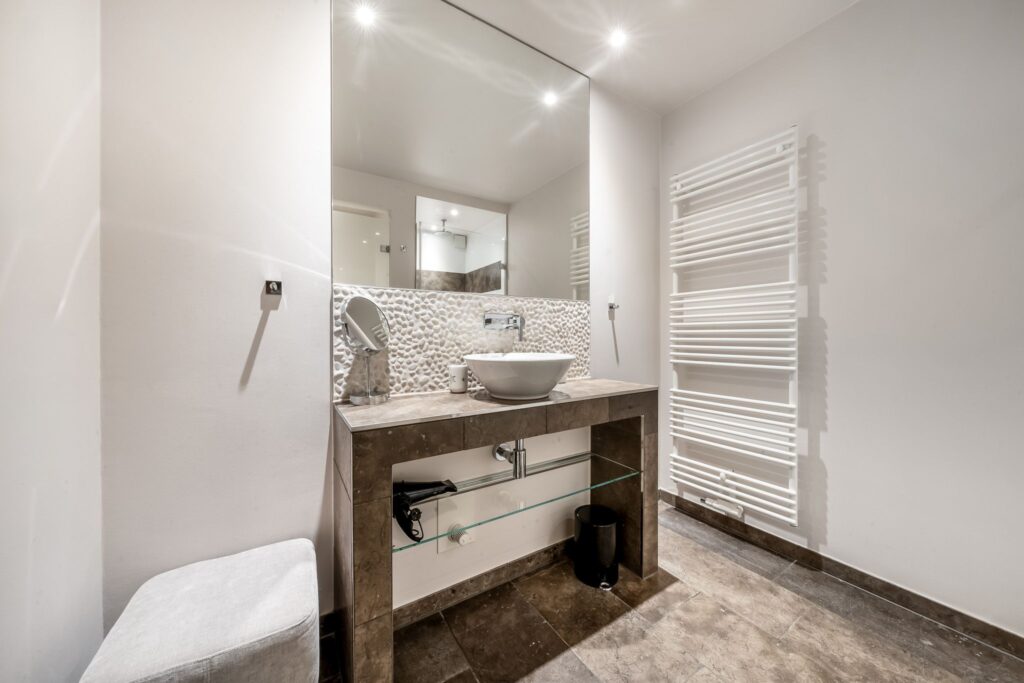 Badezimmer einer Ferienwohnung auf Sylt