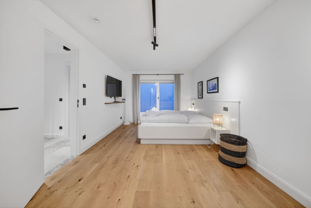 Schlafzimmer einer Ferienwohnung auf Sylt
