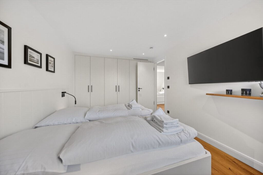 Schlafzimmer einer Ferienwohnung auf Sylt