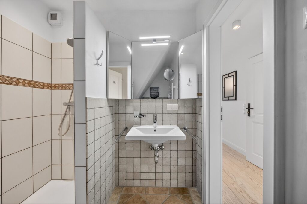 Badezimmer einer Ferienwohnung auf Sylt