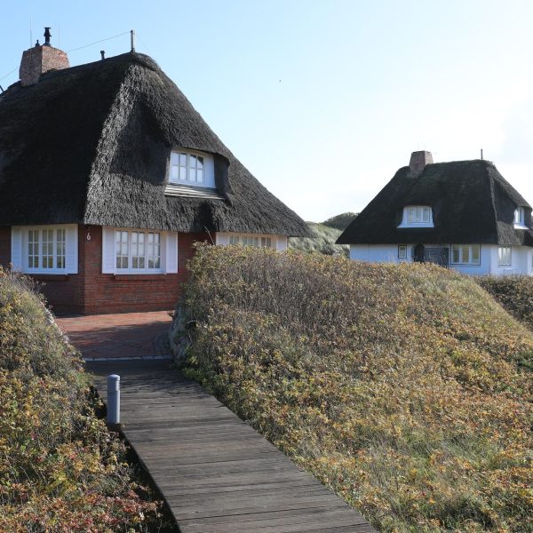Weg zum Ferienhaus in den Dünen von Sylt